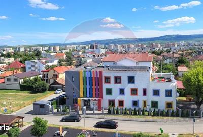 Spațiu comercial, de 220 mp, în Mărăști