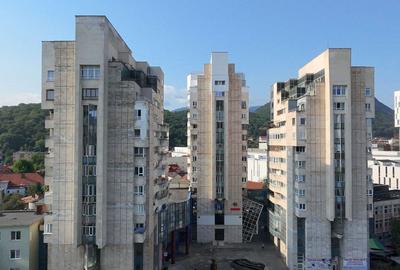 Spațiu comercial, de 493 mp, în Centrul Civic
