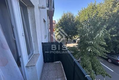 Apartament cu 3 camere decomandat în Exterior Vest