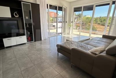 Apartament 2 cam 60+60 mp terasa (penthouse) Europa Zorilor - 1