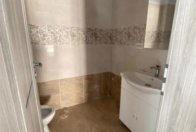 Apartament cu 3 camere semidecomandat în Albești - 7