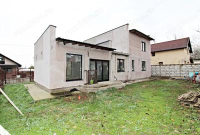 Casă cu Canalizare în Valu lui Traian - 20