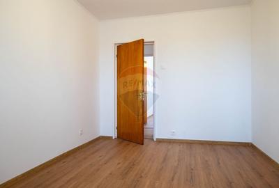 Vanzare apartament 3 camere-renovat, luminos si spatios, zona Iancului - 11