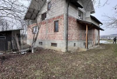 Casă cu 5 camere cu Teren 2275 Mp în Mănășturel - 16