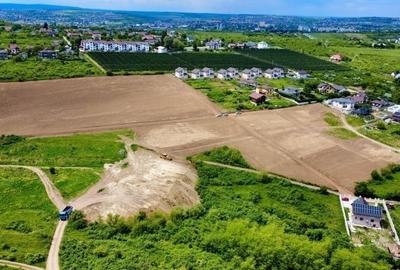 Lot teren intravilan Visani! intre case Lot teren intravilan Visani! intre case - 2