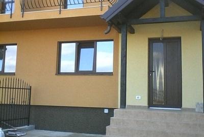 Casă cu 3 camere în Cug