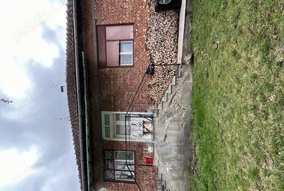 Casă cu 3 camere cu Teren 662 Mp în Buteni - 1