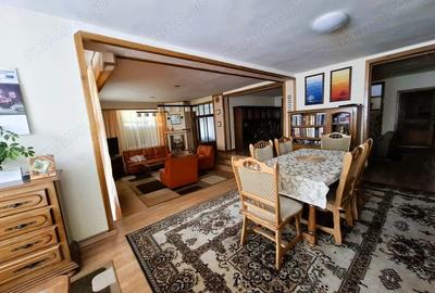 Vila S+P+1E situata in zona Palatul de Justitie Vila S+P+1E situata in zona Palatul de Justitie - 12