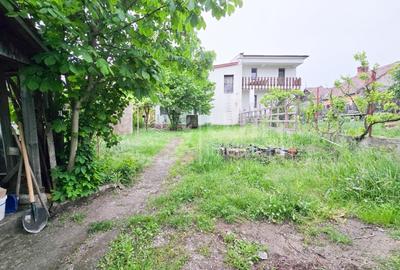 Casă individuală cu 4 camere în Gruia