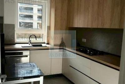 Apartament cu 3 camere decomandat în Tractorul - 3