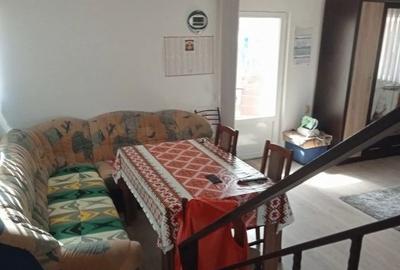 Casă cu 3 camere cu Teren 200 Mp în Central