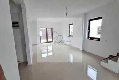 Casă cu 4 camere cu Canalizare în Odăi - 20