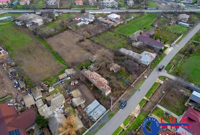 Casă cu 5 camere cu Teren 3151 Mp în Cataloi