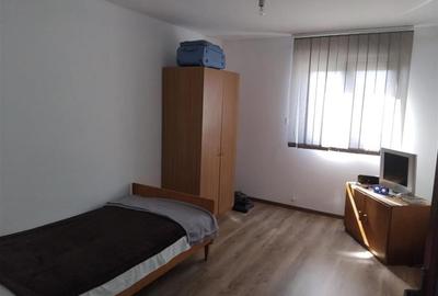 CASA ROMANESTI  5 CAMERE - 6