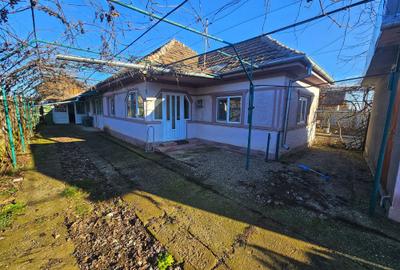 Casă 4 camere, garaj + spațiu comercial |  Sat Nedelea - 1