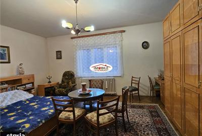 Casă cu 4 camere decomandat cu Teren 250 Mp în Central - 14