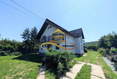 Casa in Traian, pozi?ie excelenta!