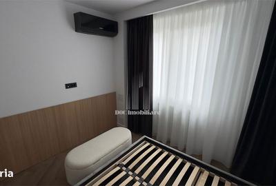 Apartament cu 3 camere decomandat în Tineretului - 12