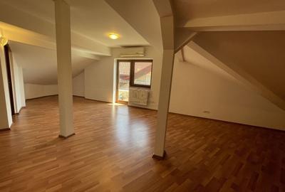 Casă individuală cu 6 camere cu Canalizare în Nord - 8