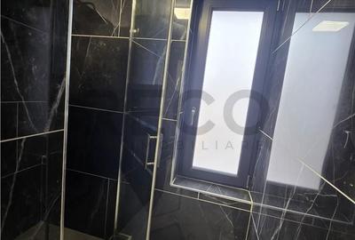 Casă cu 4 camere în Central - 2