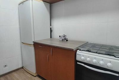 Garsonieră decomandată în Tractorul - 6