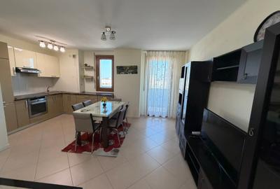 Apartament cu 3 camere semidecomandat în Central - 4