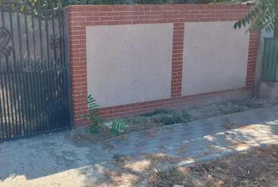 Vand teren + casa - loc ideal pentru locuit sau investi?ie Vand teren + casa - loc ideal pentru locuit sau investi?ie - 2