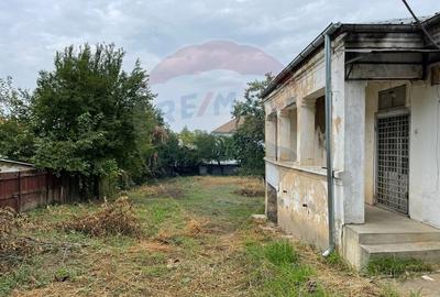 Teren Construcții intravilan de 800 mp, în Central - 3