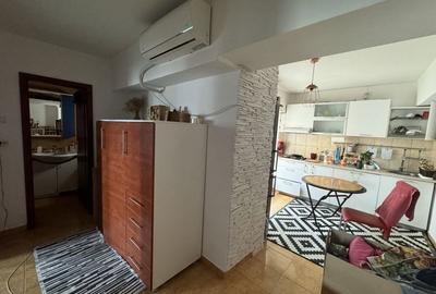 Apartament cu 3 camere decomandat în Obor - 4