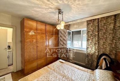 Apartament cu 3 camere semidecomandat, mobilat în Torontalului