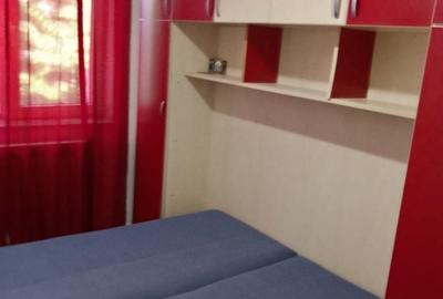 Apartament cu 3 camere semidecomandat în Central - 3