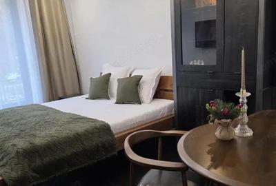 Garsonieră decomandată în Central - 4