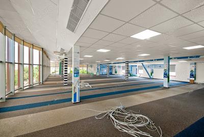 Spațiu comercial, de 350 mp, în Central - 4