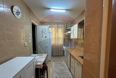 Apartament cu 3 camere de vanzare in zona 1 Decembrie 1... - 15
