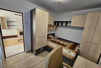 Apartament cu 3 camere semidecomandat, mobilat în Alexandru cel Bun - 4