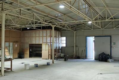 Spațiu comercial, de 866 mp, în Central - 1