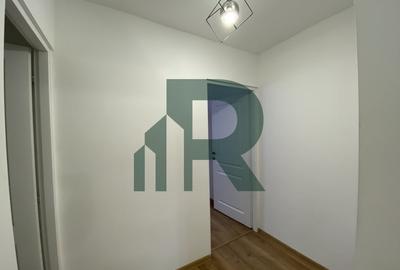 Apartament renovat cu 3 camere si 2 bai in Cartierul Strand - 9