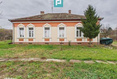 Casă cu 7 camere cu Teren 2703 Mp în Mașloc - 4