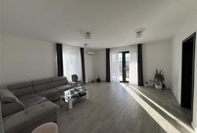 Casă cu 3 camere cu Teren 556 Mp în Oșorhei - 1