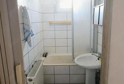 Apartament cu 3 camere decomandat în Central - 1