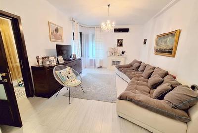 Casă cu 7 camere cu Teren 360 Mp în Central - 16