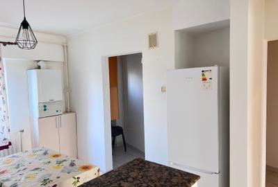 Inchiriere apartament 3 camere Drumul Sarii // Et. 4/4 // 97mp - 7