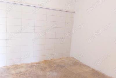 Spațiu comercial, de 61 mp, în Semicentral - 3