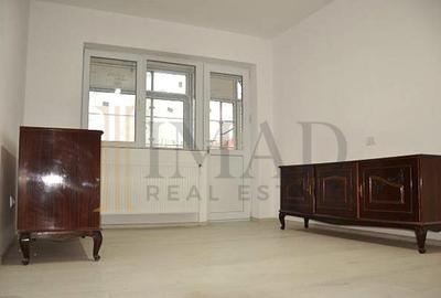 Apartament cu 2 camere decomandat în Micro 6 - 5