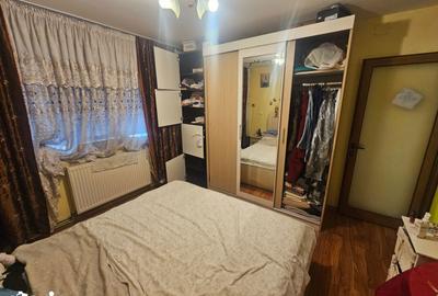Apartament cu 3 camere decomandat în Central - 1
