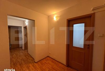 Apartament cu 3 camere decomandat în Sărari - 9