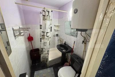 Apartament 2 camere semi-decomandat - 1