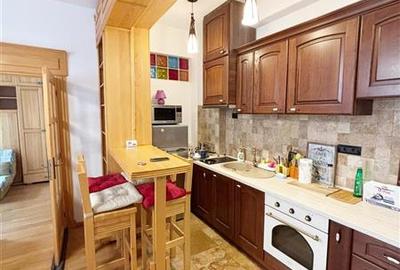 Apartament cu 2 camere decomandat în Centrul Istoric - 2