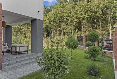 Vilă cu Design Industrial în Corbeanca, Lângă Liziera Pădurii - 5