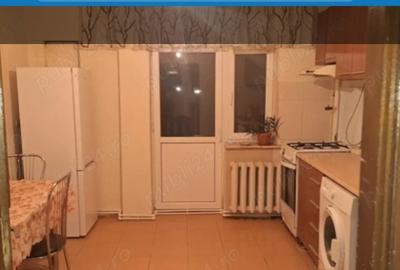 Apartament cu 3 camere decomandat în 1 Mai - 1